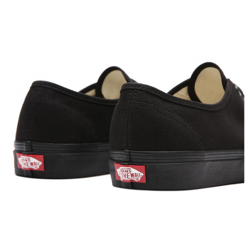 Vans UA Authentic